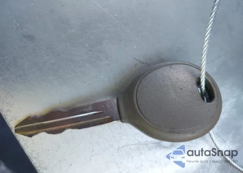 2005 Jeep Liberty Sport z USA, uszkodzony, nr VIN 1J4GL48K95W553781